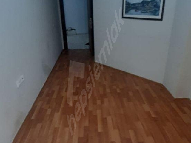 ÇARŞI MERKEZDE KİRALIK 1+1 APART - Görsel 3