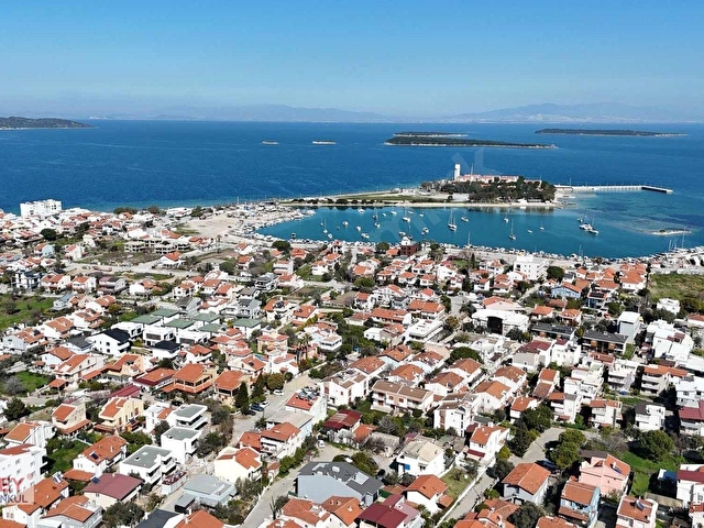 Urla Çeşmealtında Satılık 5+1 Villa - Görsel 17