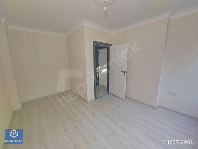 Altınoluk Satılık Dubleks | Merkezde Sıfır 4+1 | Müstakil Bahçeli | İki Banyo - Görsel 24