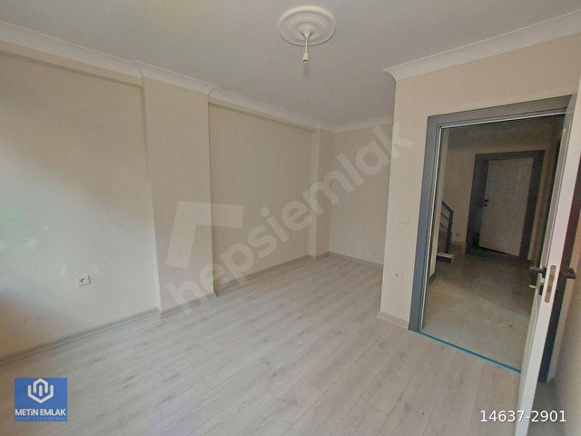 Altınoluk Satılık Dubleks | Merkezde Sıfır 4+1 | Müstakil Bahçeli | İki Banyo - Görsel 25