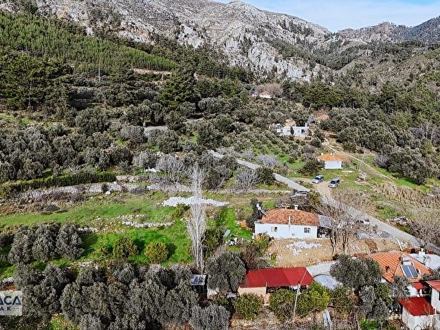 Yuvarlakçay a Yakın Müstakil Köy Evi Satılıktır - Görsel 3