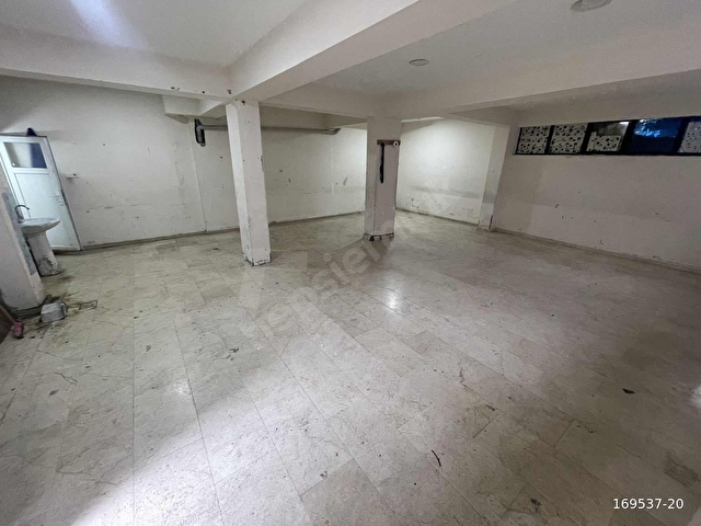 BAĞCILAR FATİH MAH CAMİ CADDESİ SATILIK 100m2 DÜKKAN!!
