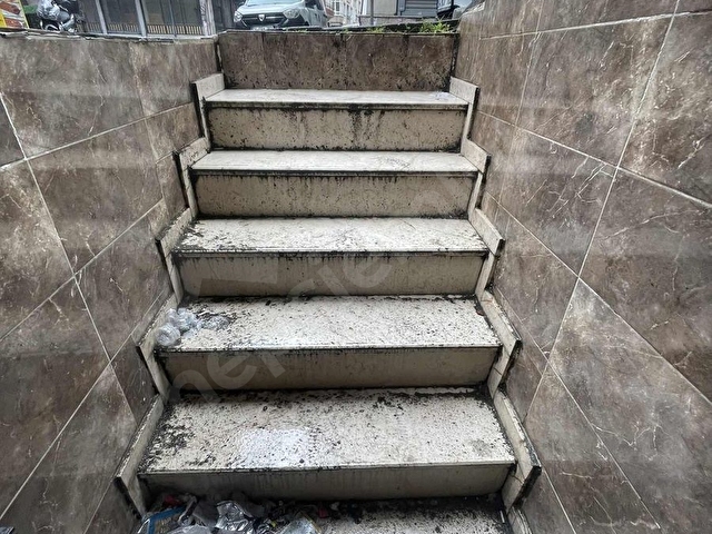 BAĞCILAR FATİH MAH CAMİ CADDESİ SATILIK 100m2 DÜKKAN!! - Görsel 9