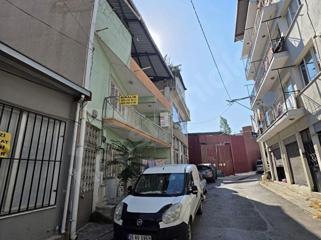 karabağlar belediyesi yakını 2+1 kiralık daire - Görsel 12