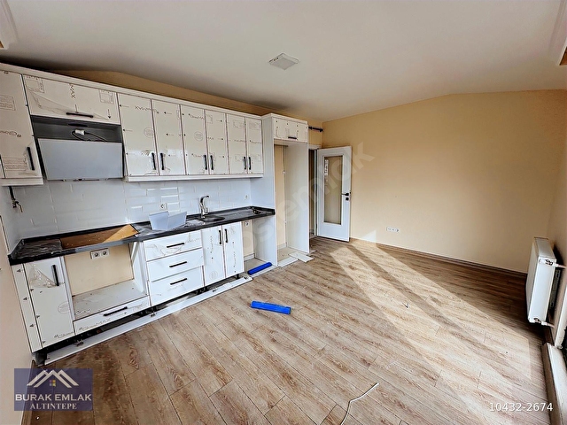 ÇEKMEKÖY HAMİDİYEDE 80M2 TERASLI 4.KAT 2+1 SIFIR BİNA ASANSÖRLÜ - Görsel 4