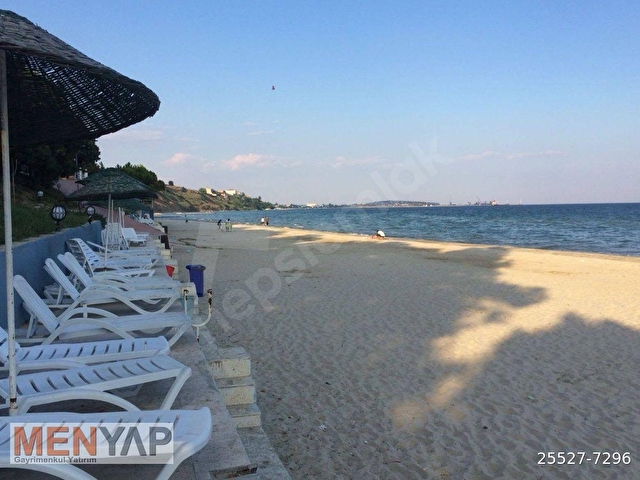 MARMARA EREĞLİSİ DENİZE SIFIR GÜVENLİKLİ SİTEDE 4+1YAZLIK VİLLA - Görsel 17