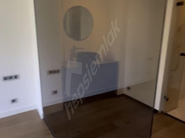 Çengelköy’de Muhteşem Boğaz Manzaralı Geniş 3+1 Satılık Daire English - Görsel 23
