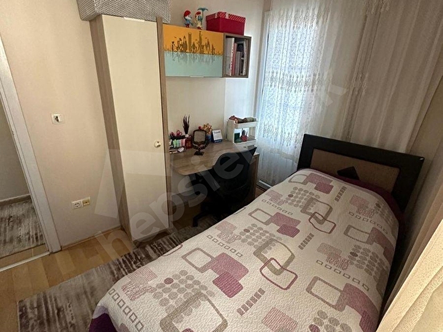 BEYOĞLU SÜTLÜCEDE HALİÇ MANZARALI 2+1 SATILIK DAİRE! - Görsel 9