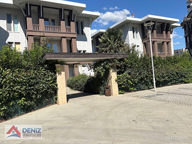 Bursa Osmangazi Demirtaşta, Bursa Modernde Satılık 3+1 Göl Manzaralı Lüks Bahçe Katı Daire