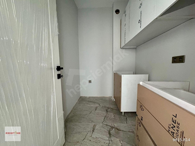 REDSTONE CASTLE Yenimahalle Vera Plaza Satılık Sıfır 2+1 OFİS - Görsel 8