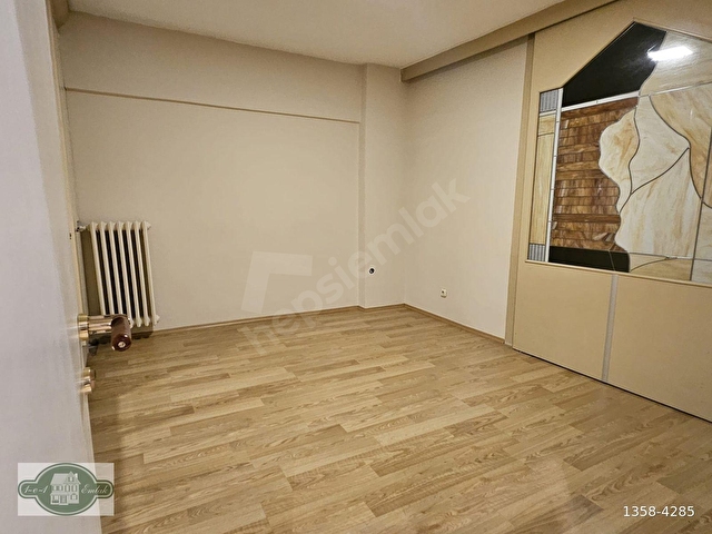 NİŞANTAŞININ KALBİNDE 280m2 LÜKS KONUT & MUAYENEHANE - Görsel 30