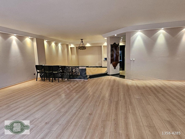 NİŞANTAŞININ KALBİNDE 280m2 LÜKS KONUT & MUAYENEHANE - Görsel 14