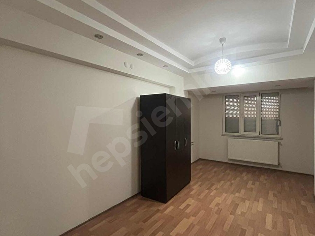 YENİŞAFAK GÜL MEYDANI ALTINDA GENİŞ SATILIK 3+1 ARAKAT DAİRE - Görsel 5