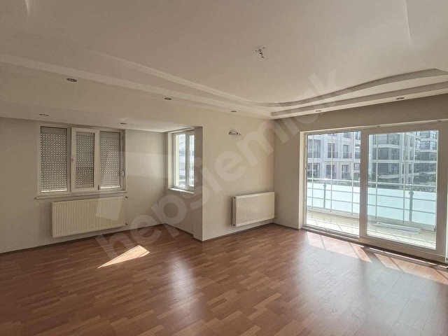 YENİŞAFAK GÜL MEYDANI ALTINDA GENİŞ SATILIK 3+1 ARAKAT DAİRE - Görsel 12