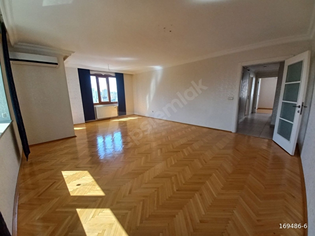 Olivia Konutlarında Klimalı E.Banyolu Geniş 3+1 kiralık daire - Görsel 6