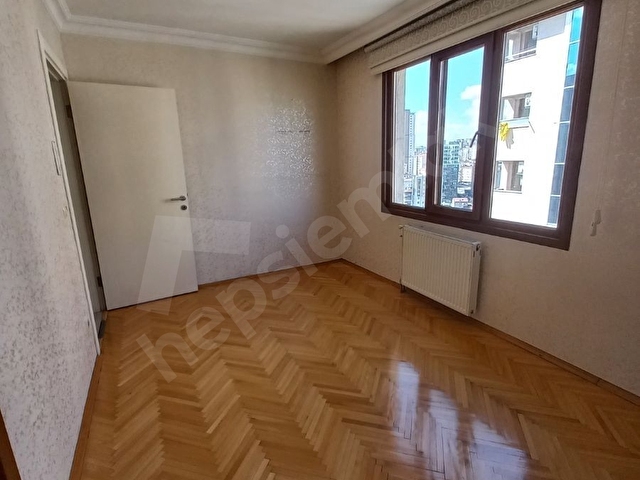 Olivia Konutlarında Klimalı E.Banyolu Geniş 3+1 kiralık daire - Görsel 19