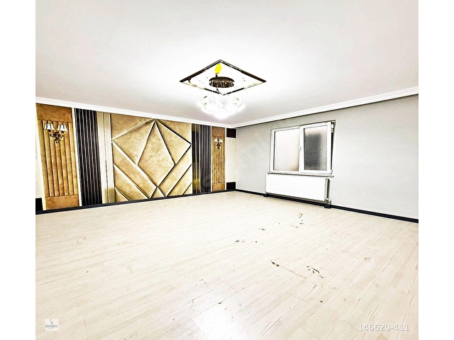 ESENYURT MERKEZ MAHALLESİNDE 4.KAT ASANSÖRLÜ 125m2 3.500.000 TL - Görsel 3
