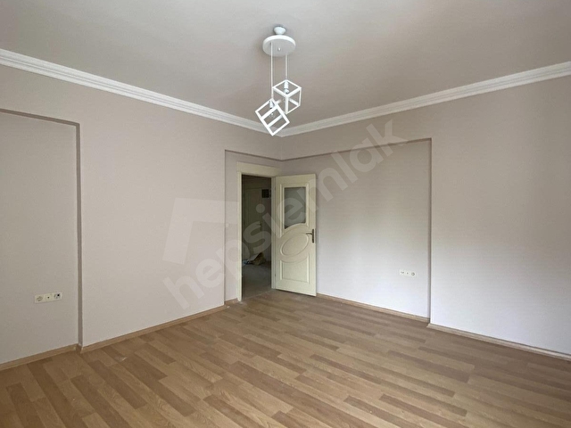 OSMANGAZİDE EŞSİZ MANZARALI SİTE İÇİ, SATILIK 3+1 DAİRE 180 m2 - Görsel 13