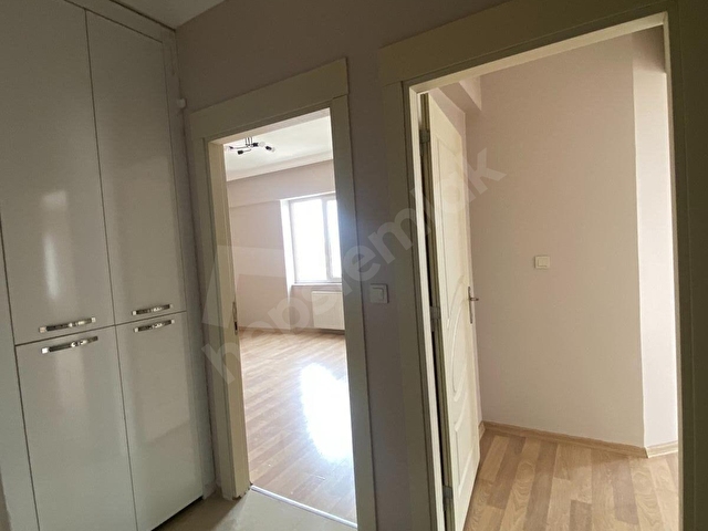 OSMANGAZİDE EŞSİZ MANZARALI SİTE İÇİ, SATILIK 3+1 DAİRE 180 m2 - Görsel 19