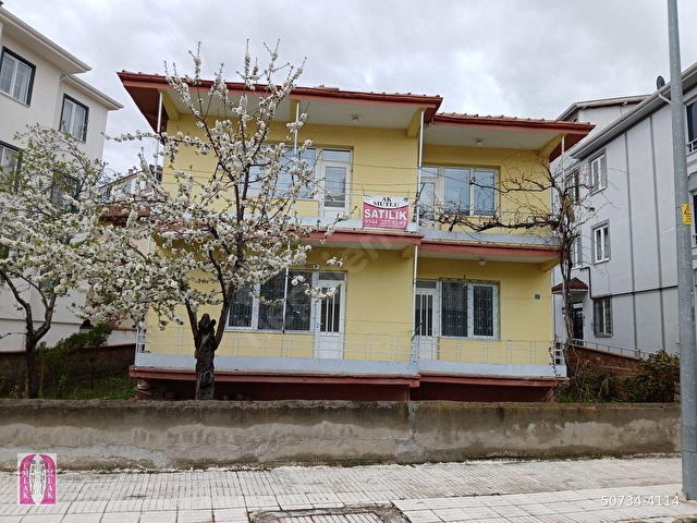 A K MUTLUDAN ÇORUM MERKEZDE ARSASIYLA BERABER SATLIK KOMPLE BİNA - Görsel 3