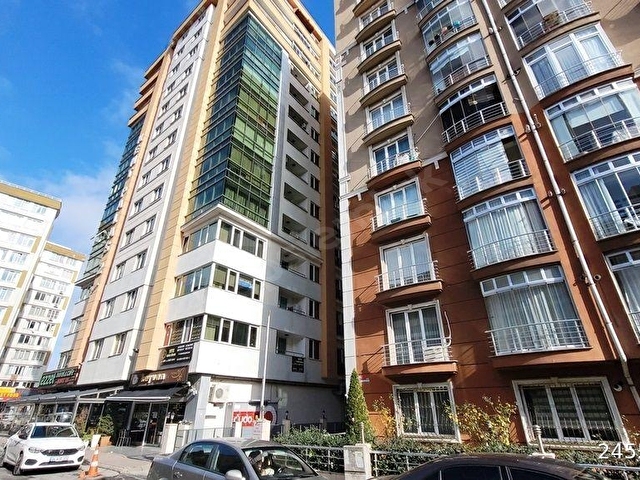 Esenyurt Cumhuriyet Kent Palas 2de Satılık 1+1 Daire 85m2 - Görsel 20