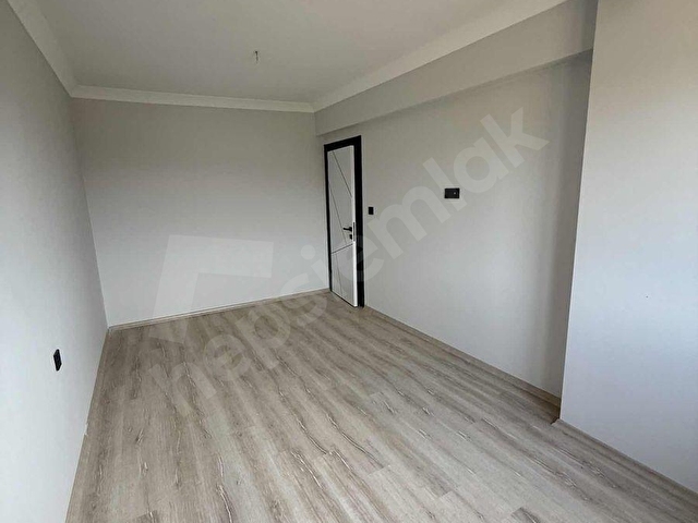ULUCAKTA SATILIK LÜKS DAİRE - Görsel 12
