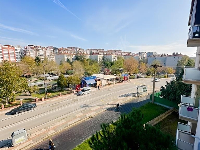 MEGA PARK KARŞISI ARA KAT 3+1 SATILIK DAİRE ALTUĞ EMLAK - Görsel 8