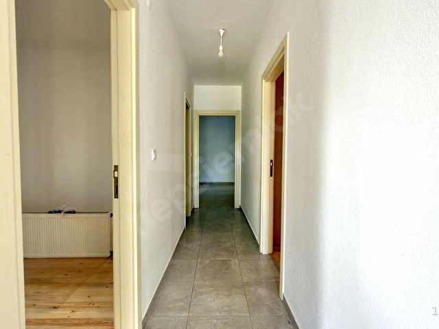Bitezde Denize 100mt 700m2 Bahçe içinde 3+1 2 Banyo Daire - Görsel 23