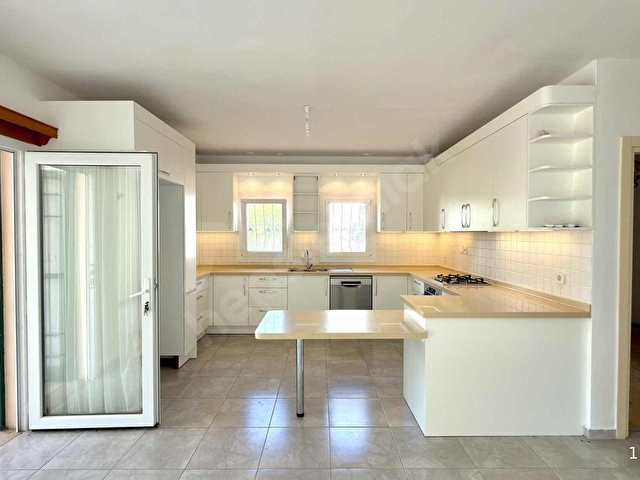Bitezde Denize 100mt 700m2 Bahçe içinde 3+1 2 Banyo Daire - Görsel 27