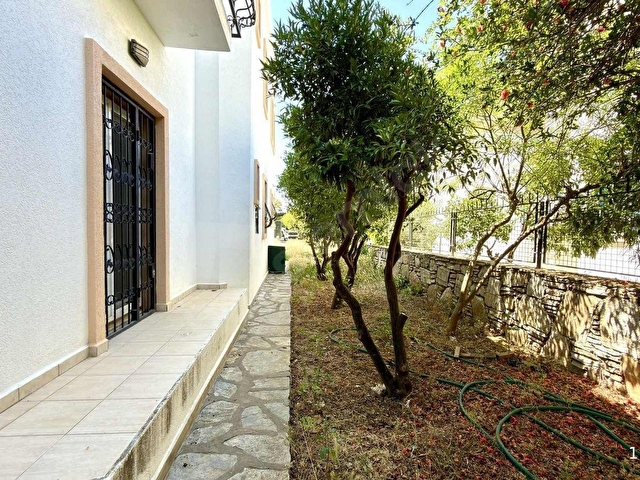 Bitezde Denize 100mt 700m2 Bahçe içinde 3+1 2 Banyo Daire - Görsel 9