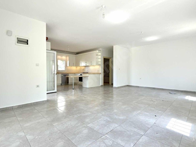 Bitezde Denize 100mt 700m2 Bahçe içinde 3+1 2 Banyo Daire - Görsel 28