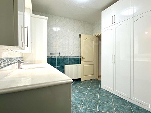Bitezde Denize 100mt 700m2 Bahçe içinde 3+1 2 Banyo Daire - Görsel 11
