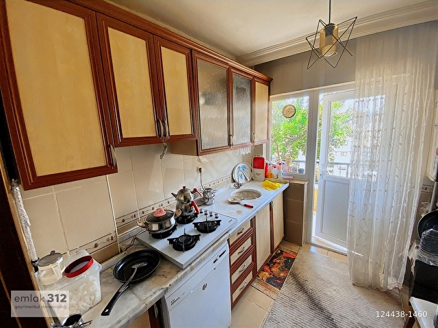 EMLAK 312DEN ARA KATTA DÜZLÜKTE ÇİFT BALKONLU ACİL SATILIK 3+1 - Görsel 5