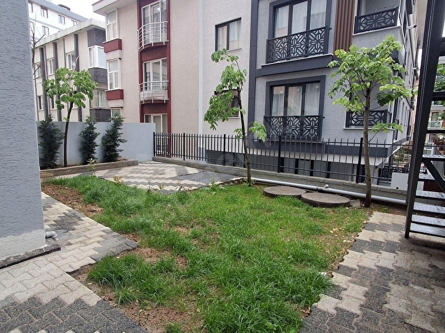 İSTİKLAL MAH.ÇARŞI METRO 4 DK.64 M2 ÖZEL BAHÇELİ-1+1 SIFIR DAİRE - Görsel 9