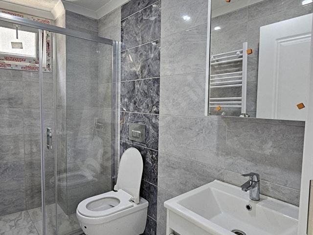 İSTİKLAL MAH.ÇARŞI METRO 4 DK.64 M2 ÖZEL BAHÇELİ-1+1 SIFIR DAİRE - Görsel 19