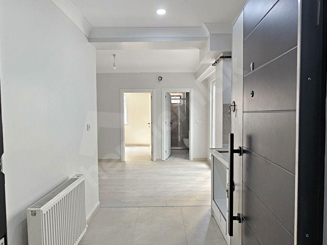 İSTİKLAL MAH.ÇARŞI METRO 4 DK.64 M2 ÖZEL BAHÇELİ-1+1 SIFIR DAİRE - Görsel 13
