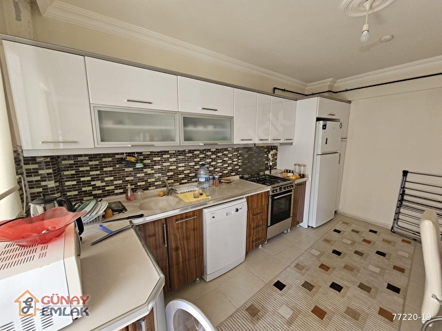 GÜNAYdan SİTE İÇERİSİNDE GÜNEY CEPHE CADDE YAKINI SATILIK 3+1 - Görsel 8