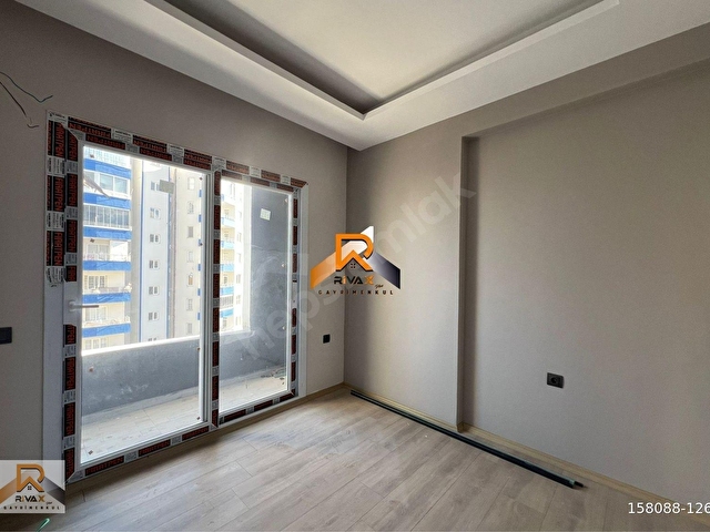 RİVAXTAN DENİZE YÜRÜME MESAFESİ İLE BÖLGENİN KALBİNDE SIFIR 2+1 - Görsel 22