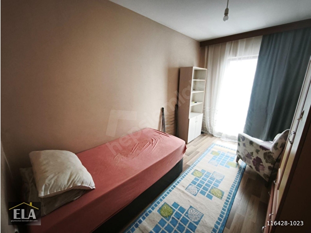 ZONGULDAK MERKEZ İNCİVEZ MAHALLESİNDE FUL EŞYALI ÜNİVERSİTEYE ÇOK YAKIN KİRALIK 1+1 DAİRE - Görsel 13