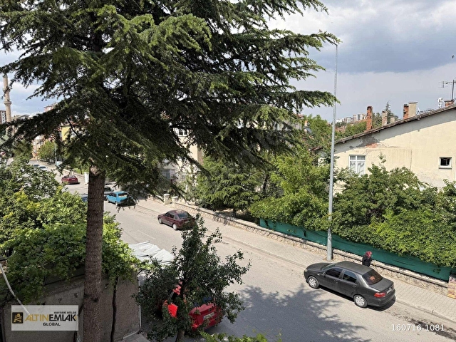 YENİŞEHİRDE MERKEZE YAKIN EŞYALI KİRALIK 3+1 - Görsel 19