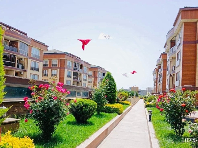 MİMAROBA  EMEK KONAKLARINDA SATILIK 4+1 DUBLEKS DAİRE - Görsel 2