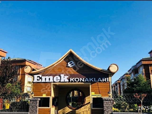 MİMAROBA  EMEK KONAKLARINDA SATILIK 4+1 DUBLEKS DAİRE - Görsel 4