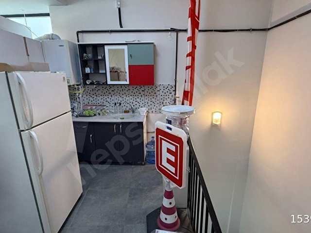 Şehir Hastanesi Çevresi 2 Katlı Tüm Eczane Donanımıyla Kiralık Dükkan - Görsel 7
