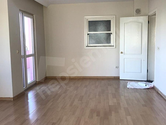 KAMELYA EMLAKTAN Onur Sitesi 7/24 Güvenlik Otoparklı 3+1 Daire
