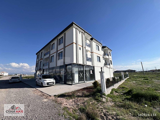 YENİ BELEDİYE KARŞISI GENİŞ DAİRE