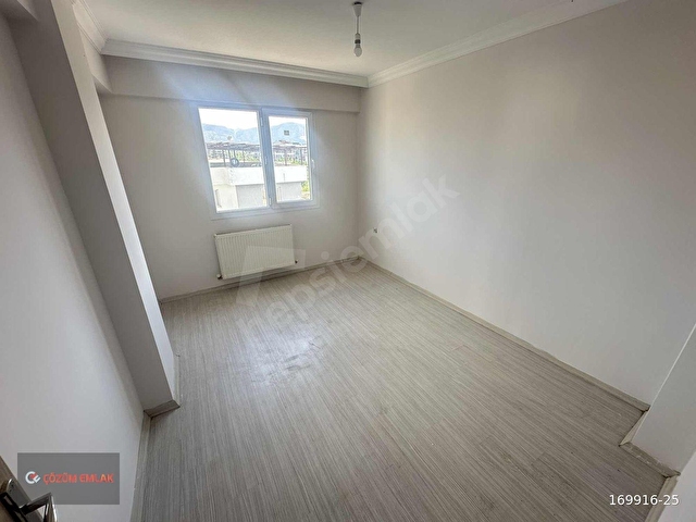 ÇÖZÜM EMLAKTAN MURADİYEDE 2+1 SATIŞI TAM GÖSTERMEYE UYGUN DAİRE - Görsel 11