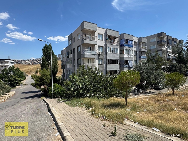 DEVRİM MAHALLESİNDE SATILIK 3+1 ARAKAT BAKIMLI SATILIK DAİRE - Görsel 2