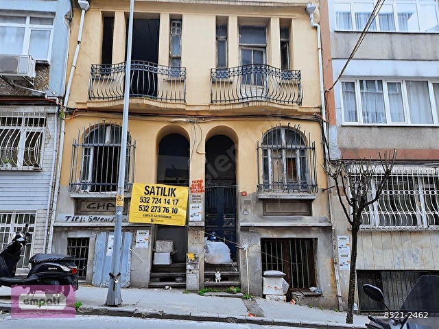 TÜRKBEYİ SOKAKTA BİTİŞİK İKİ BİNA - Görsel 5