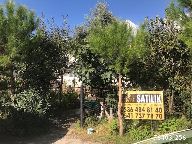 Demirci De Satilik Bahceli 2 1 Mustakil Ev 76403 256 Hurriyet Emlak