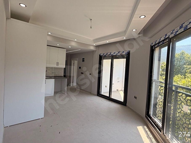 Kuşadası Güzelçamlı’da Orman Manzaralı Satılık 1+1 Daire - Görsel 21